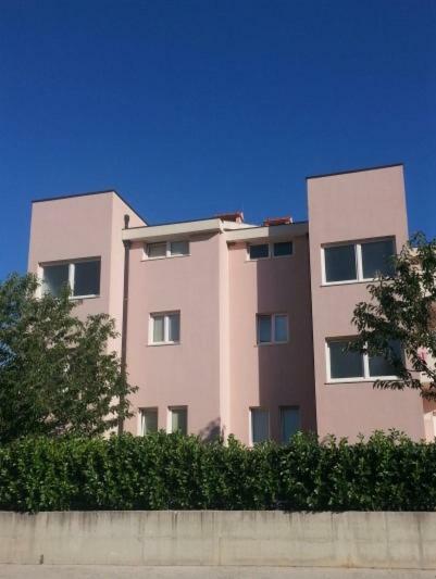 Apartment Smodlaka Dugopolje Exterior foto